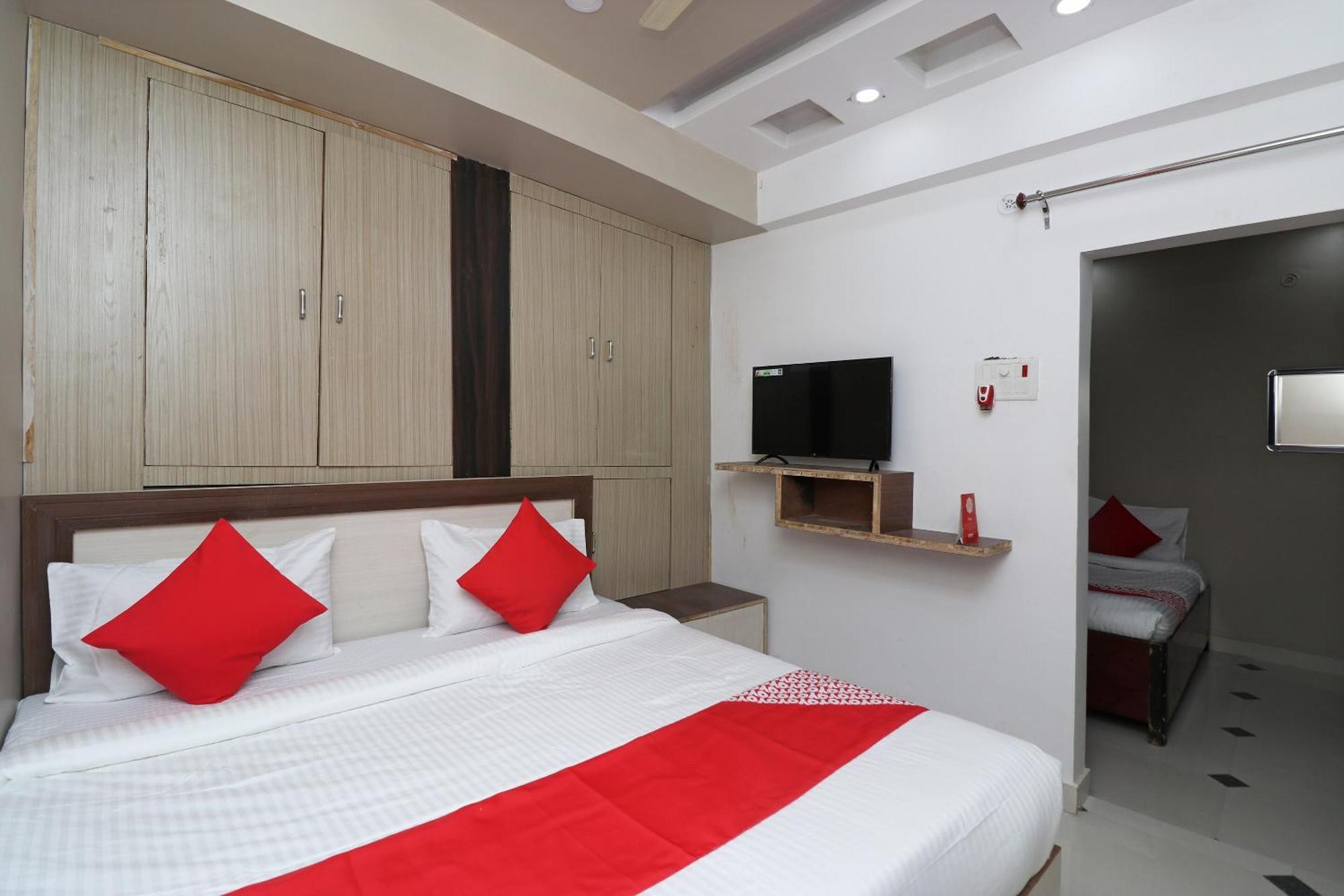 Hotel O Swastik Resort Colonelganj Exterior foto