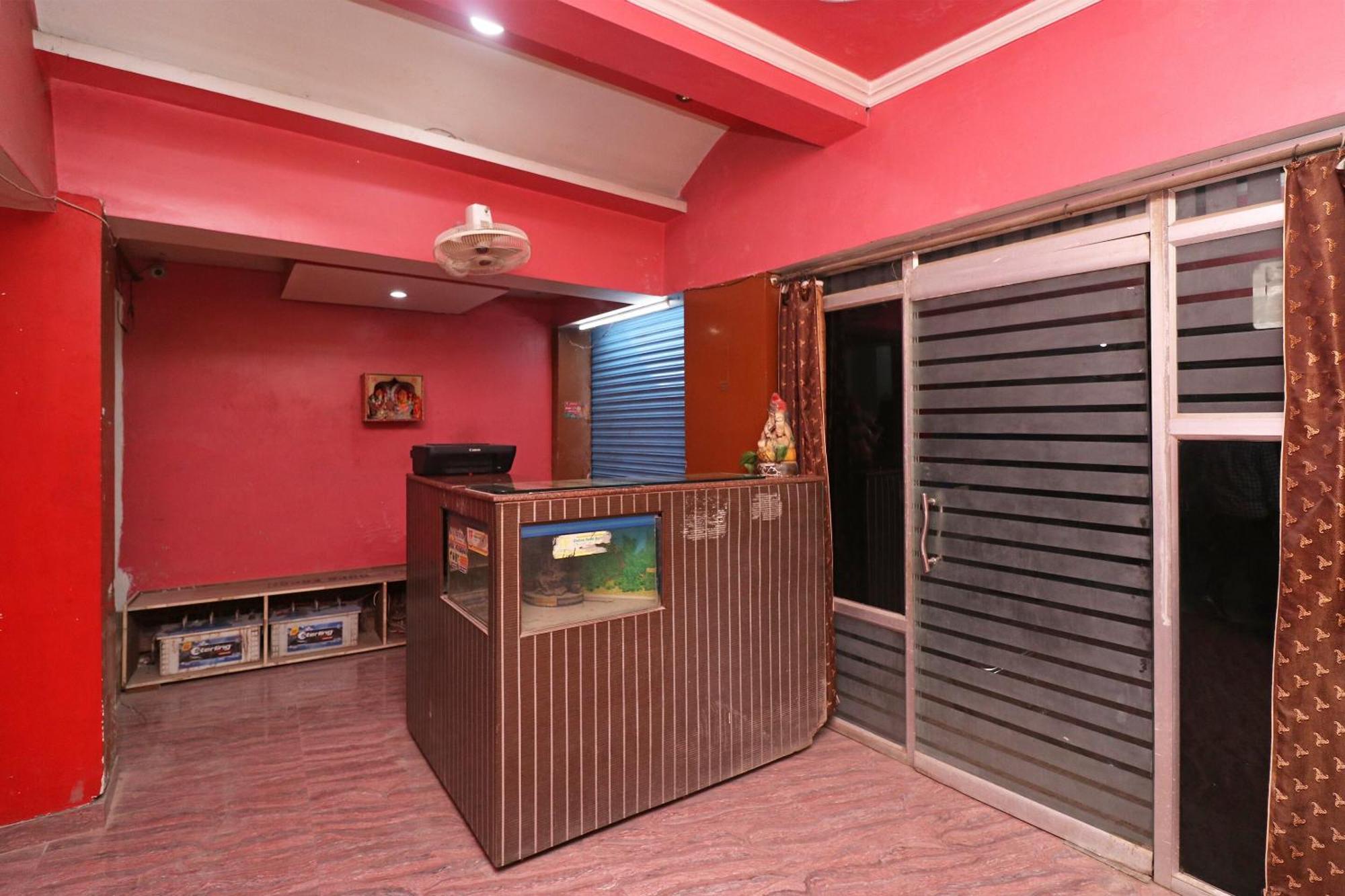 Hotel O Swastik Resort Colonelganj Exterior foto